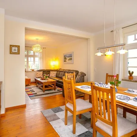 Holiday home Fortuna I Thiessow